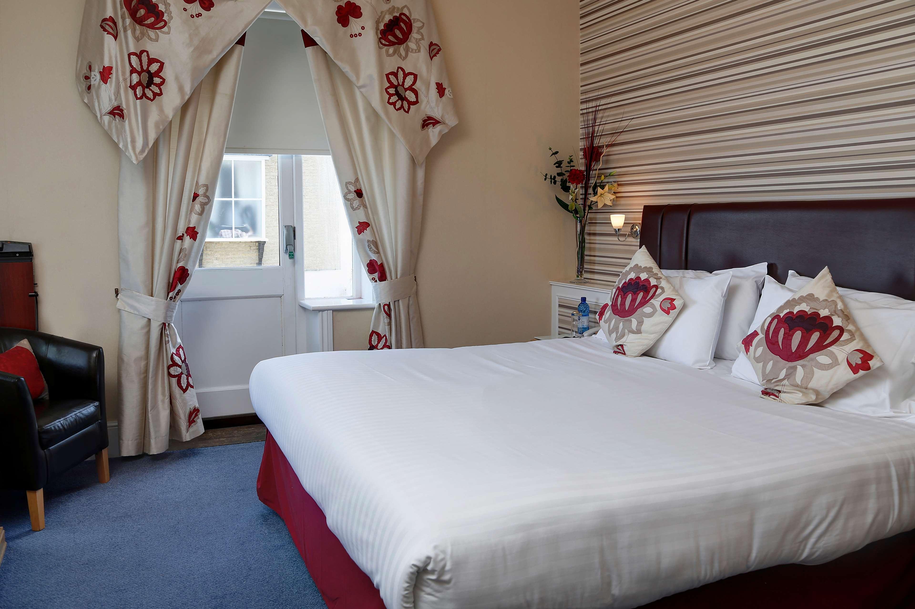 Best Western New Holmwood Hotel Каус Экстерьер фото