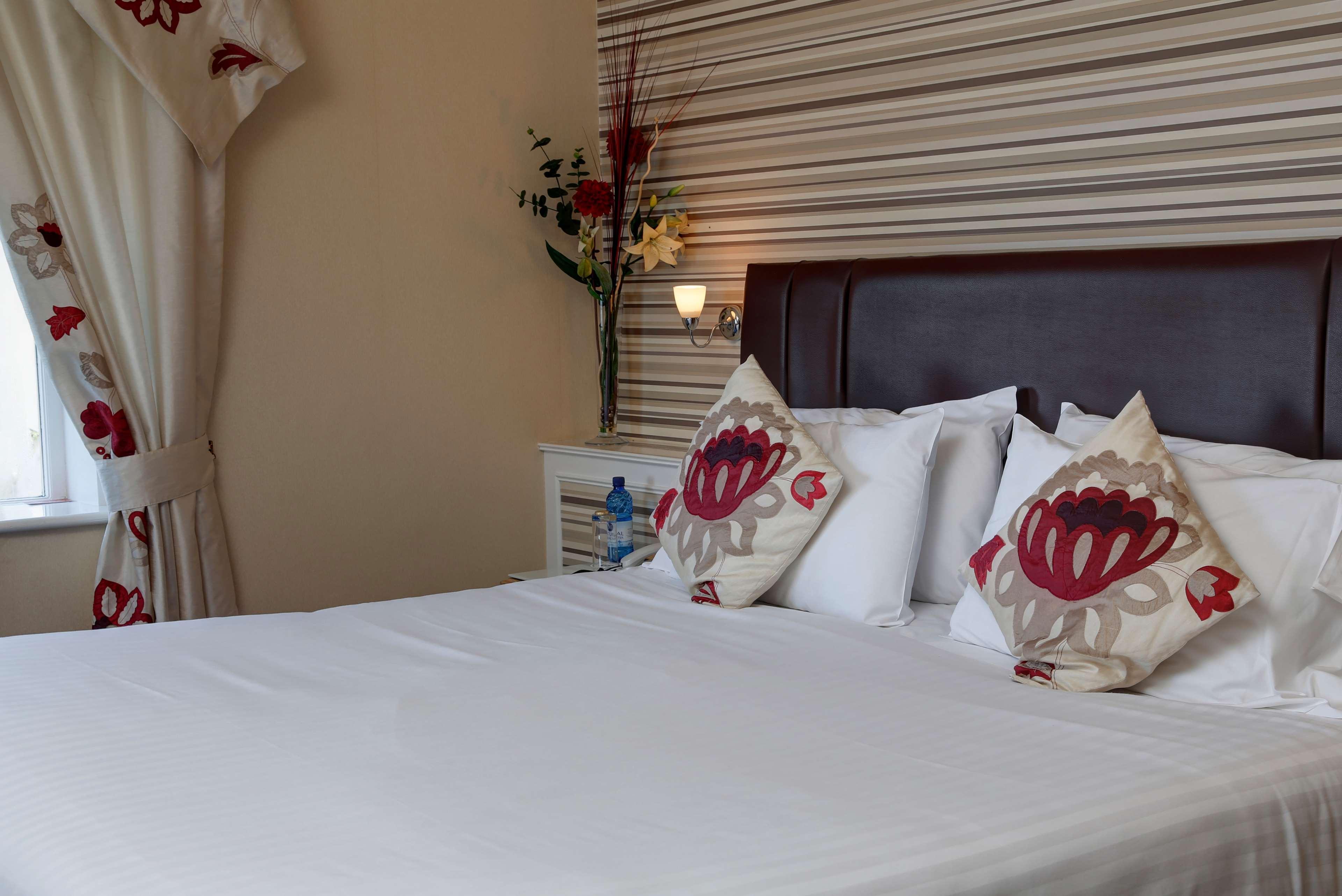 Best Western New Holmwood Hotel Каус Экстерьер фото